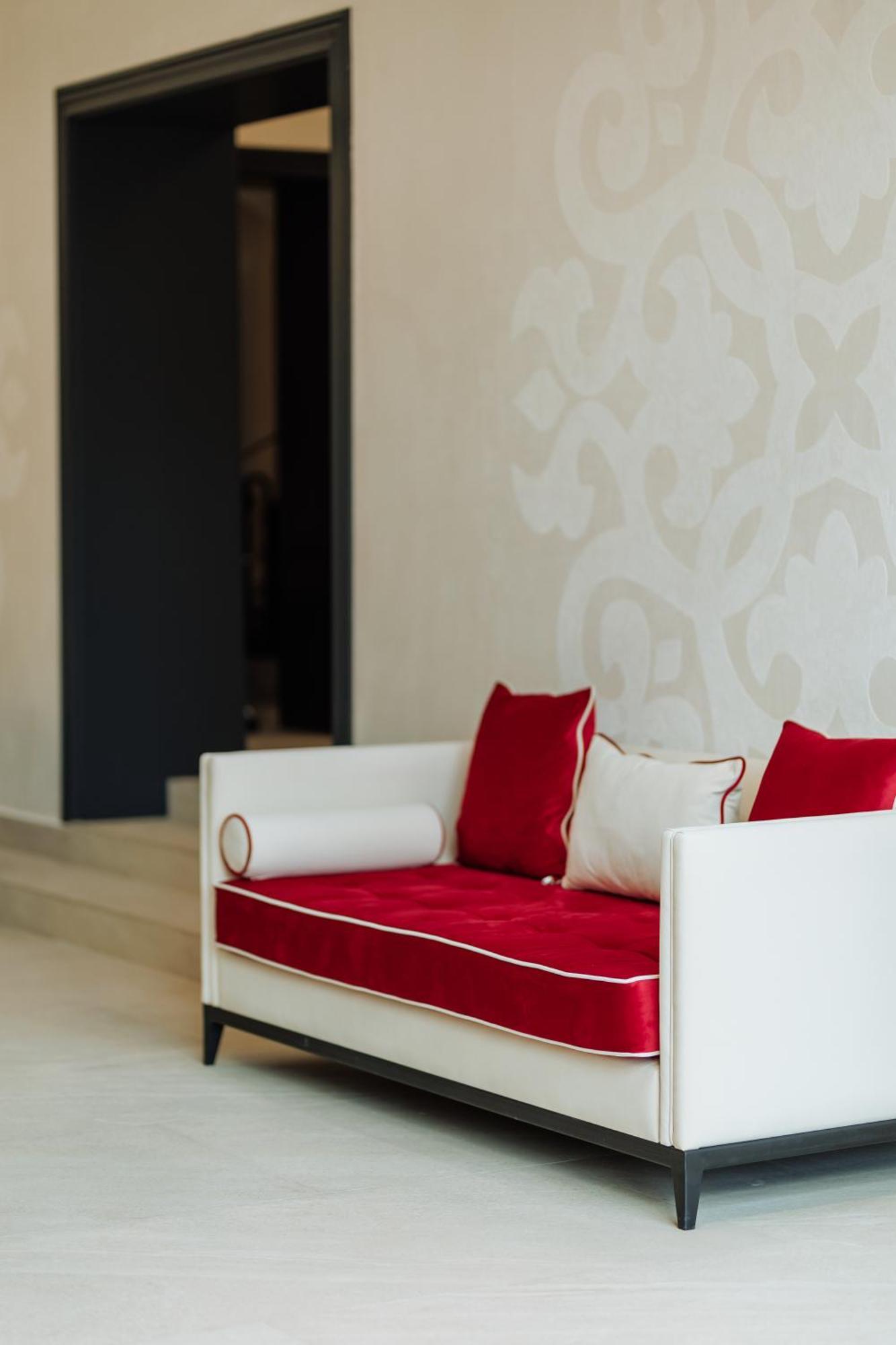 Aurum Garden Hotel Shymkent Ngoại thất bức ảnh